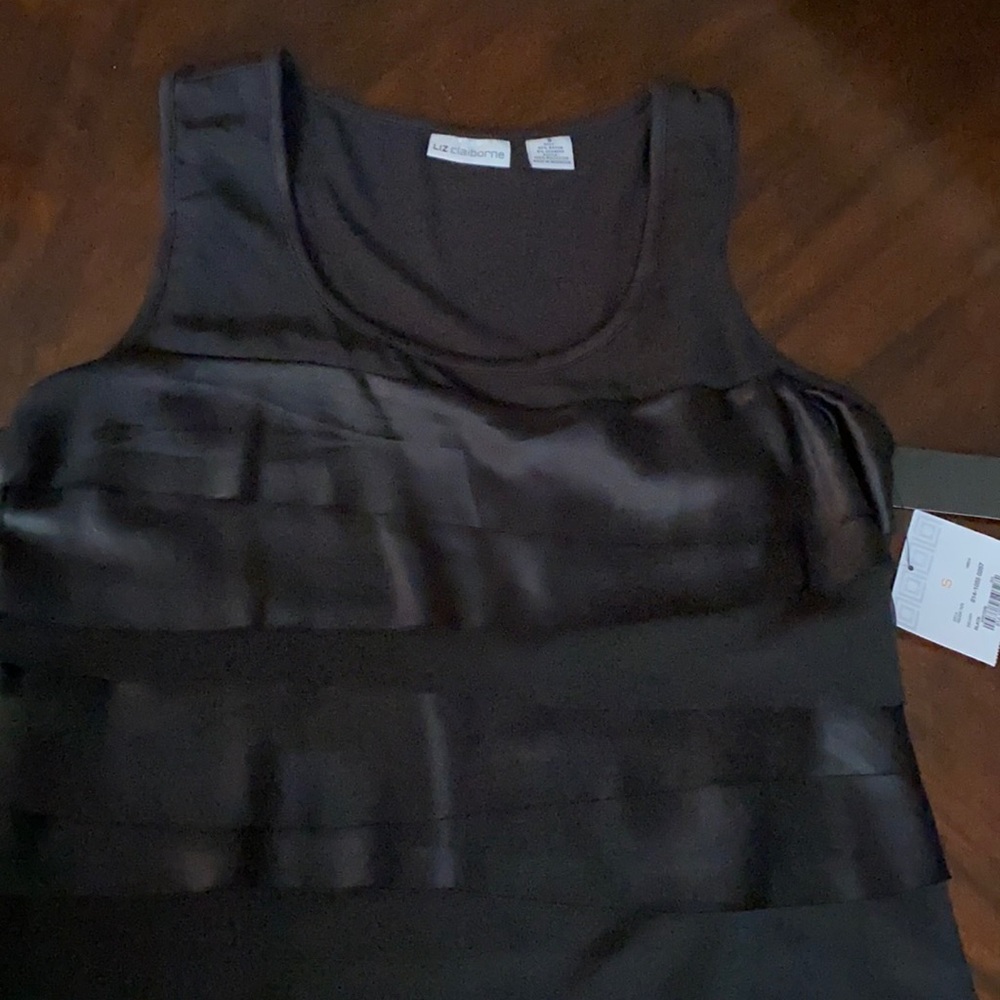 Liz Claiborne Pleated tank top